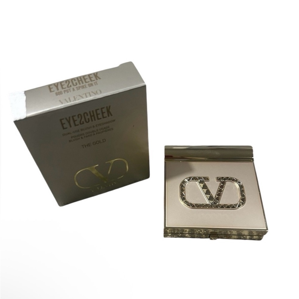 Valentino Eye2Cheek Compact - eyeshadow and cheek glowPut a spike in it -Gold 👑